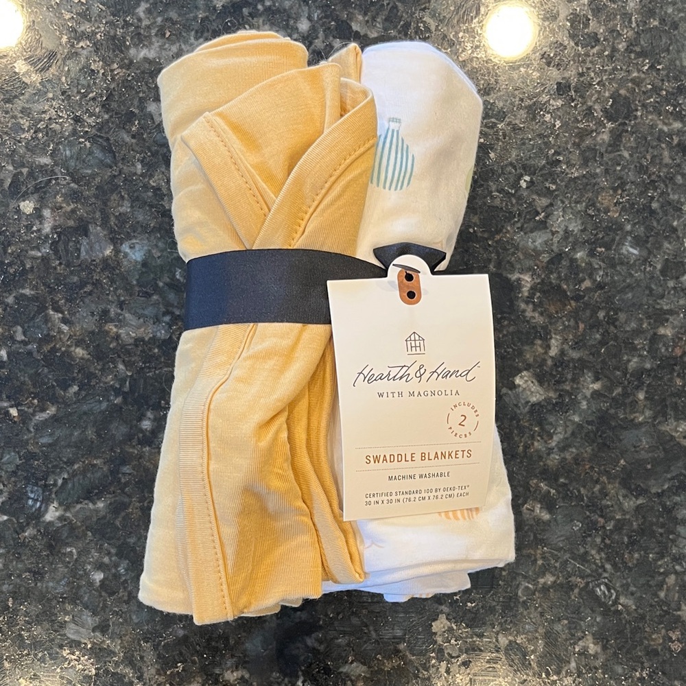Hearth & Hand with Magnolia Swaddle Blankets 2 Pack yellow solid & balloon print